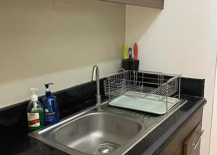 New Scandi At Flair St-2br W Balcony, Pool, Parking